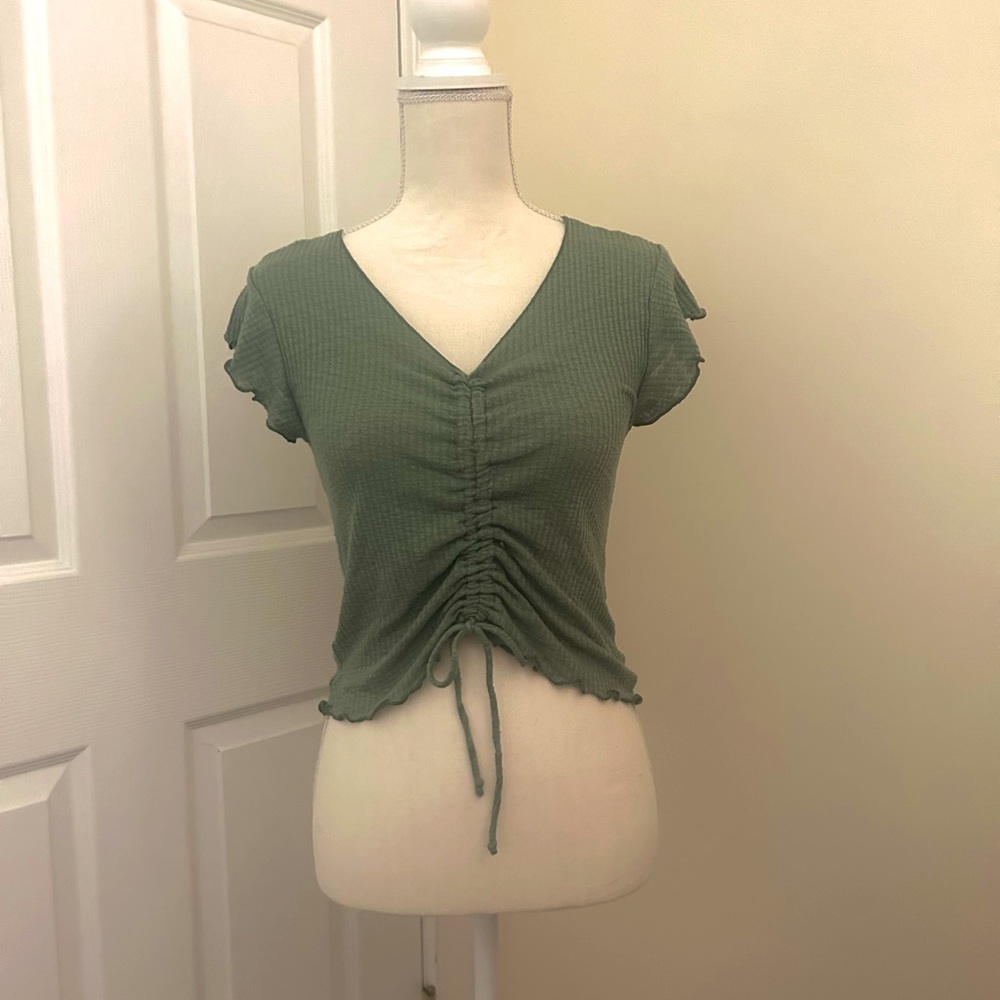 ANTISTAR comfy cute womens top. Ruched middle with bow